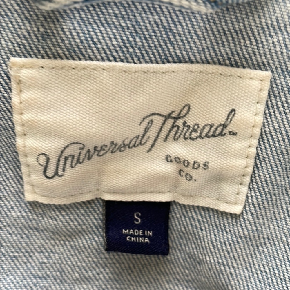 Universal Thread Blue Jean Jacket Classic Design - image 2